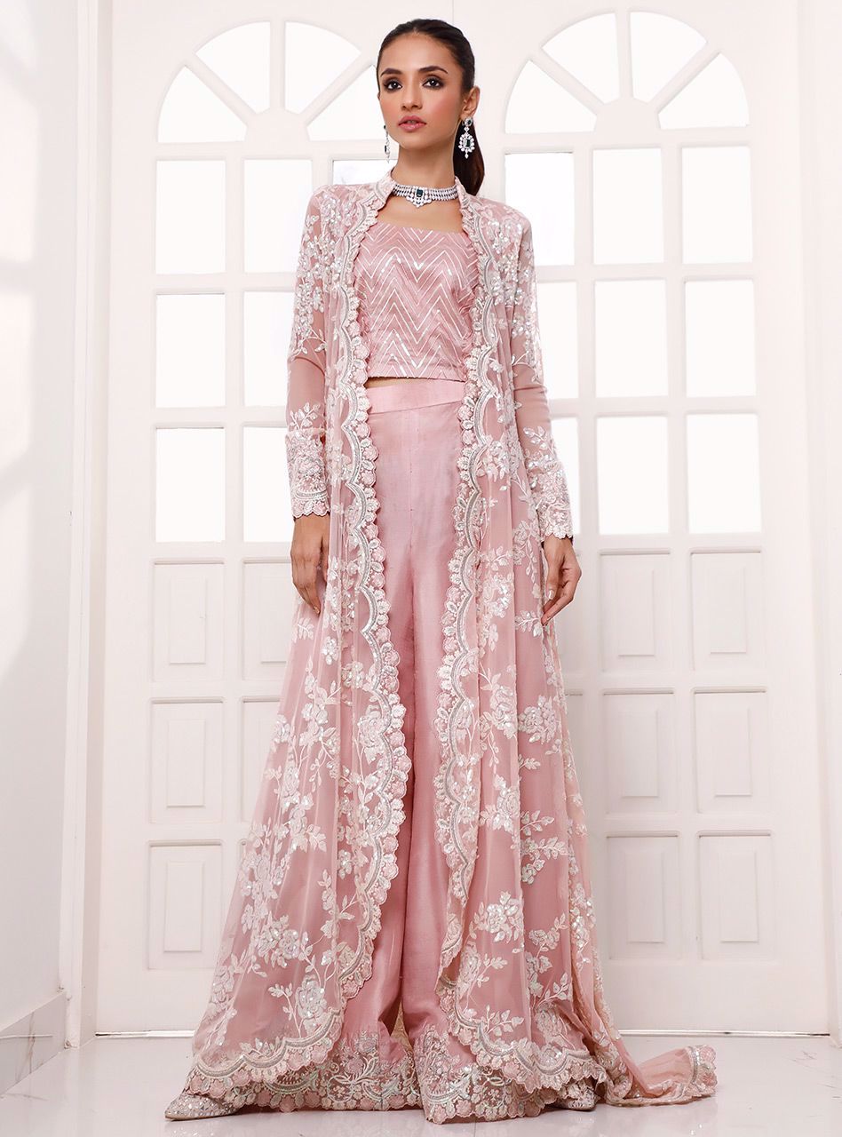 Zainab Chottani | Semi Formals