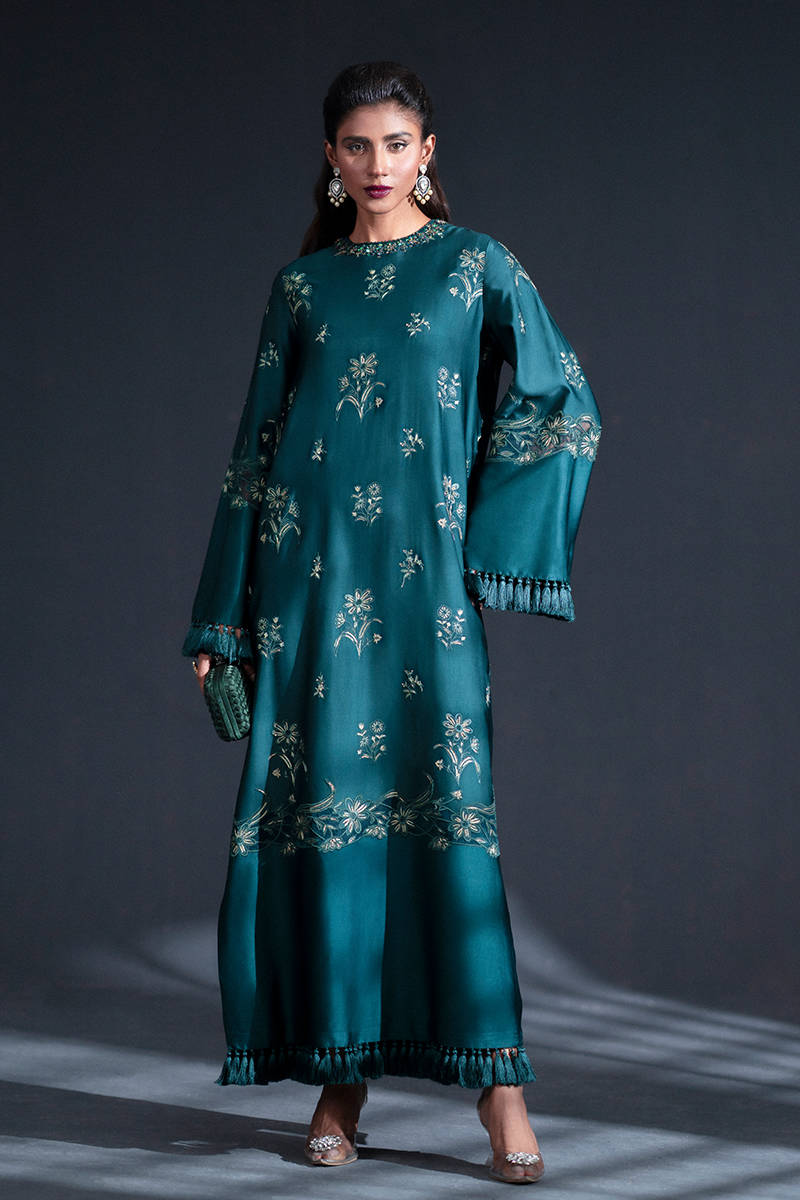 MNR | Chai Coffee Luxury Pret | Jade Moon