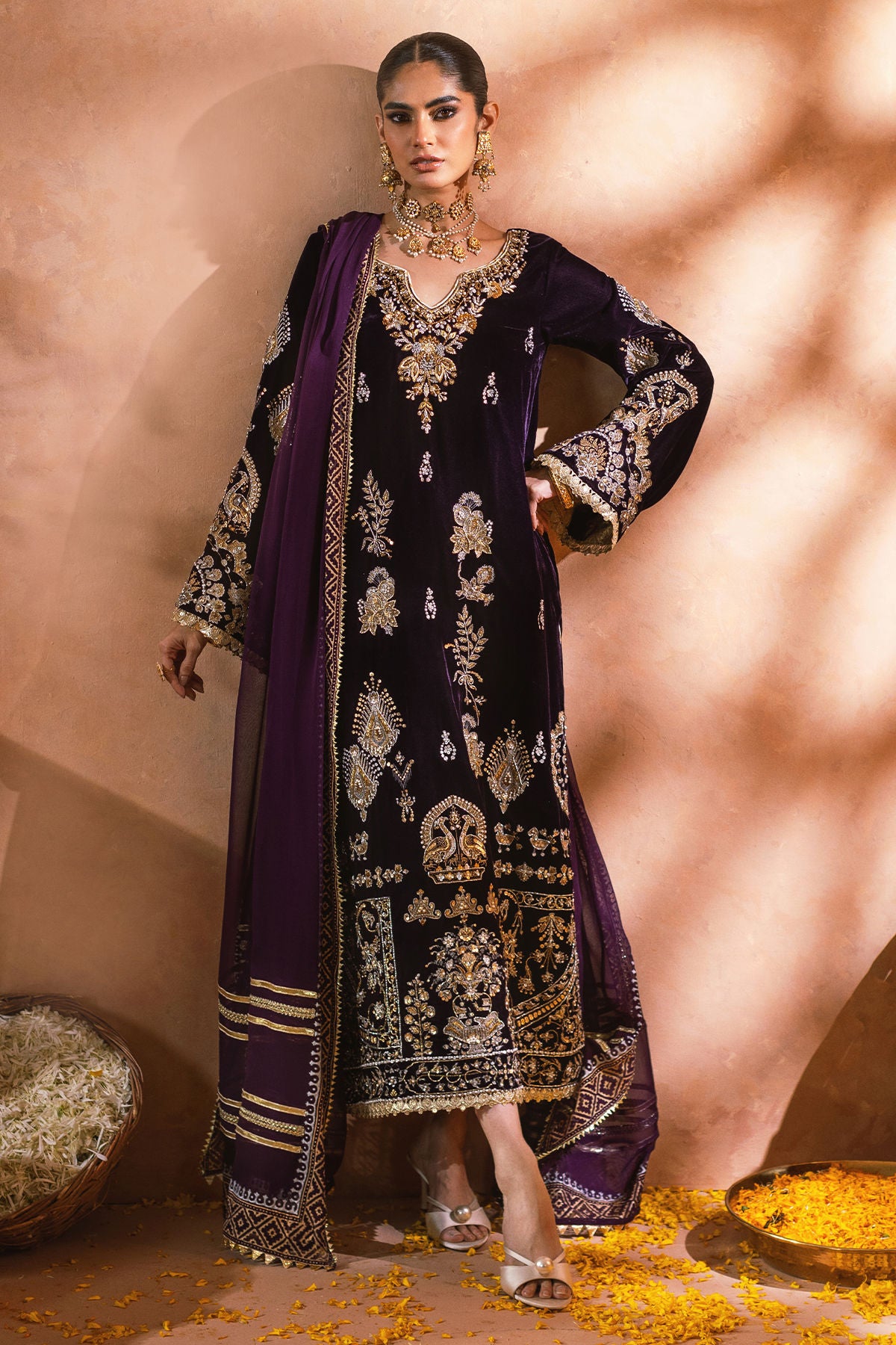 Annus Abrar | Mirha Winter Velour | Zolia (Shirt and Pants)