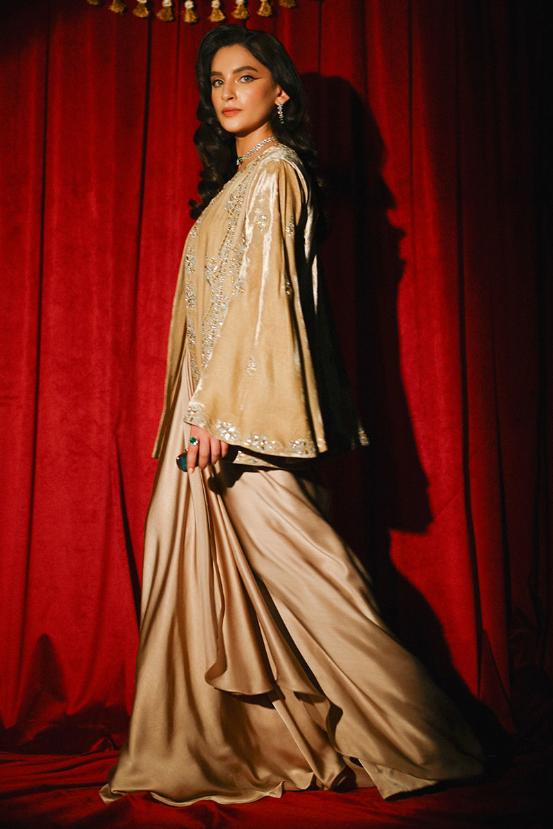 Ansab Jahangir | So Hot Luxury Velvets | Selin