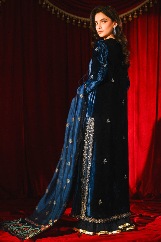 Ansab Jahangir | So Hot Luxury Velvets | Farah