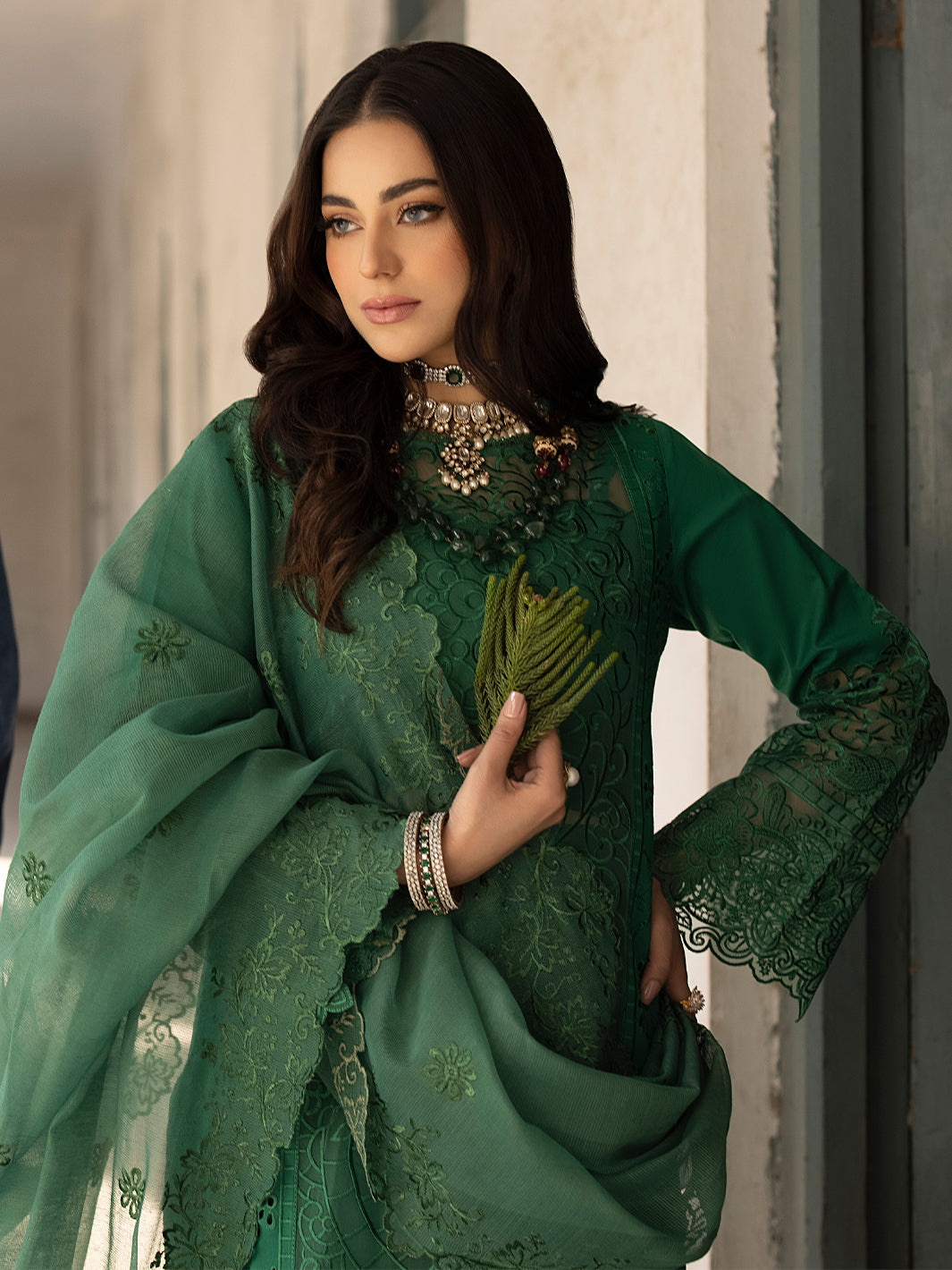 Mahnur | Mahrukh Luxury Lawn 24 | EMERALD - House Of Anaya