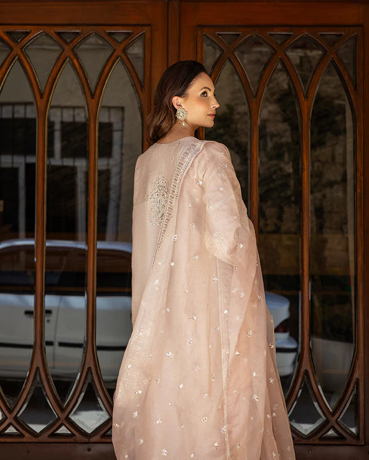 Mushq | Celestine The Silk Saga'25 | Evelyn Wisp