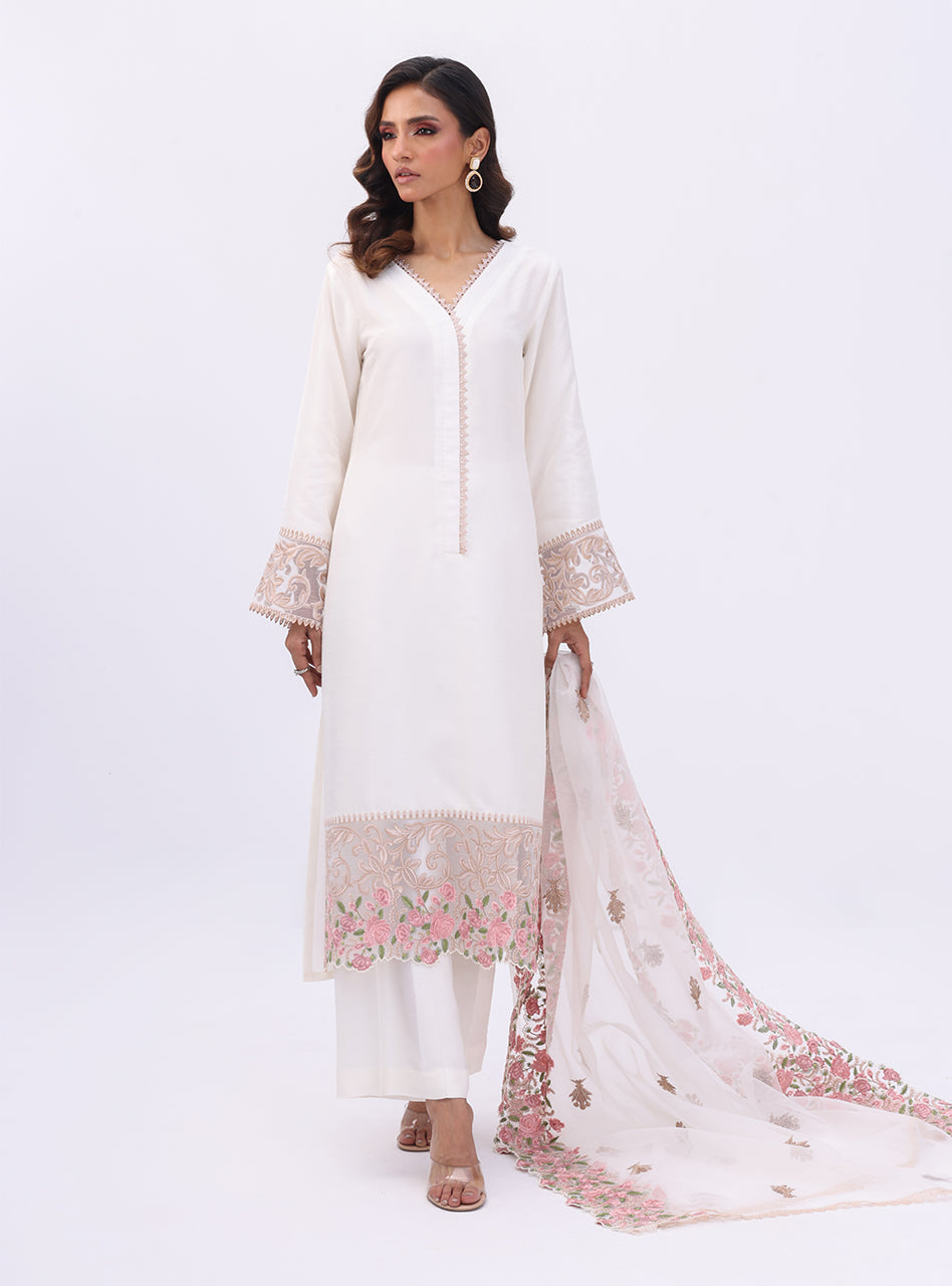 Zainab Chottani | Luxury Pret | AZIN GLOW