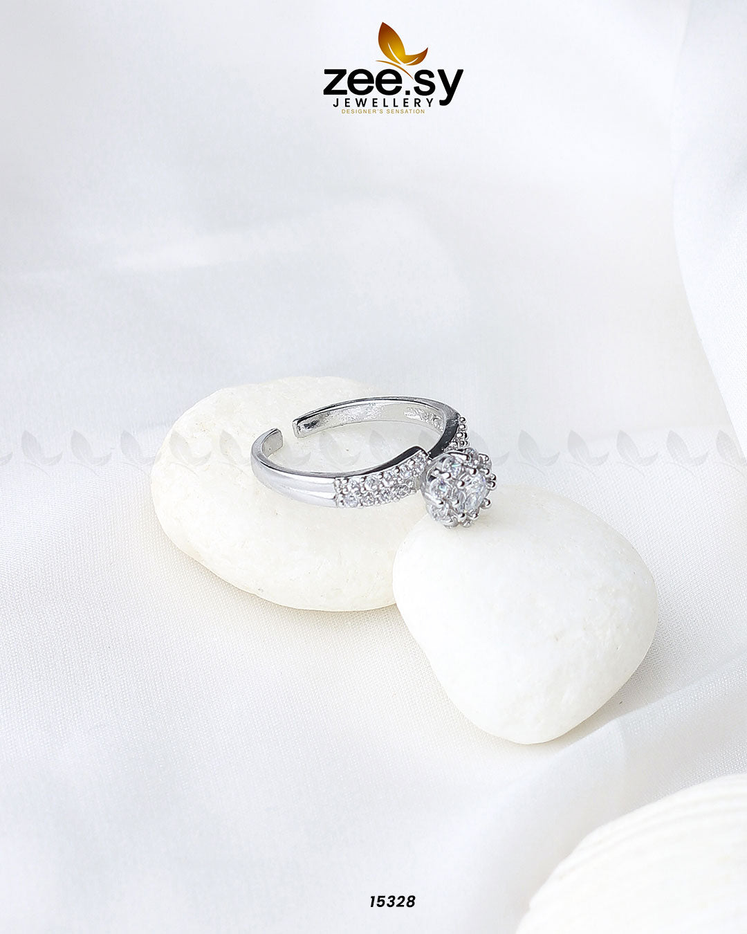 Intricate Flower Ring - Libasekhas