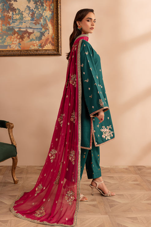 Emaan Adeel | Rangrez Collection | NEELAM
