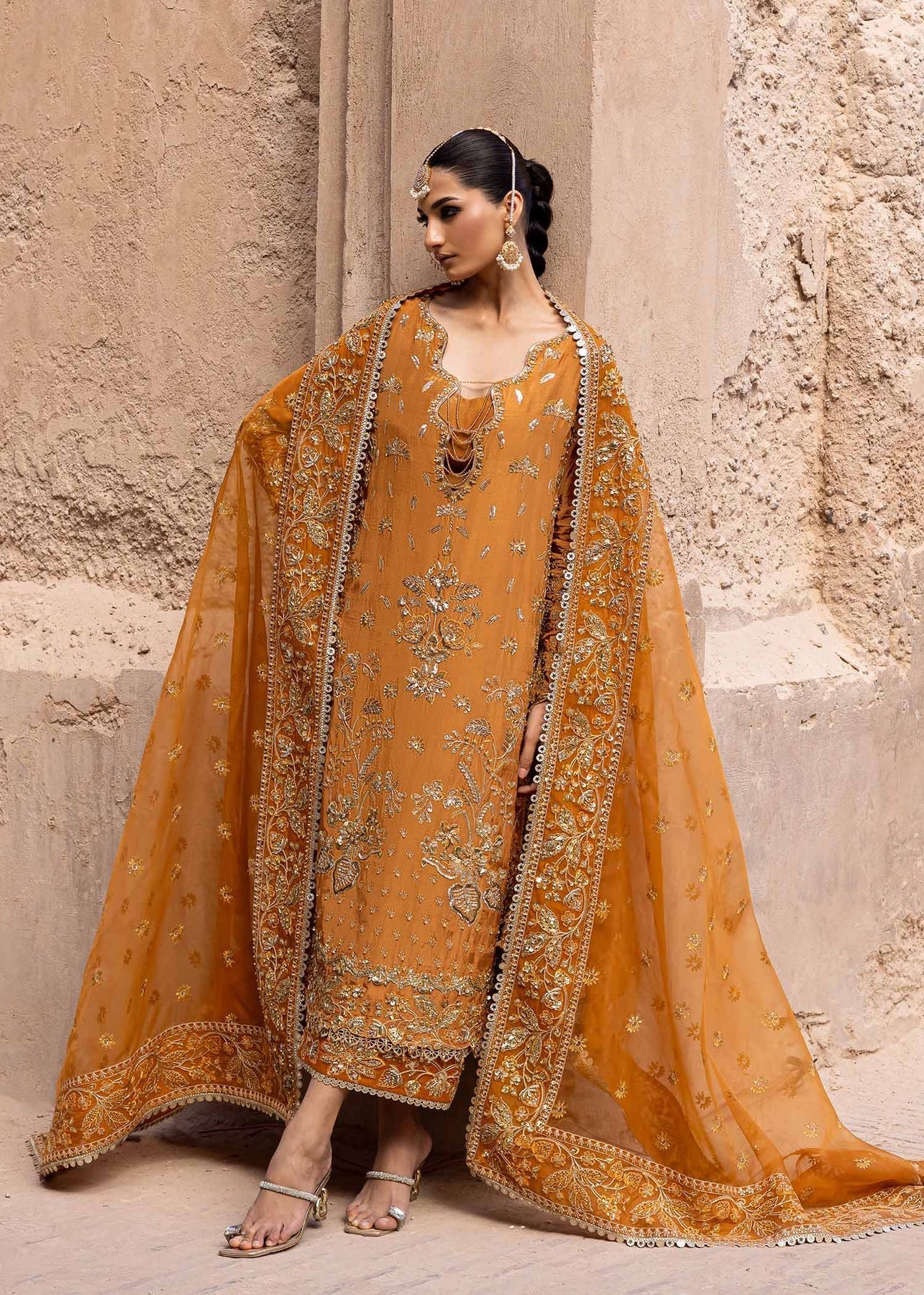 Akbar Aslam | Dastaan Luxury Formals | Zarmisha