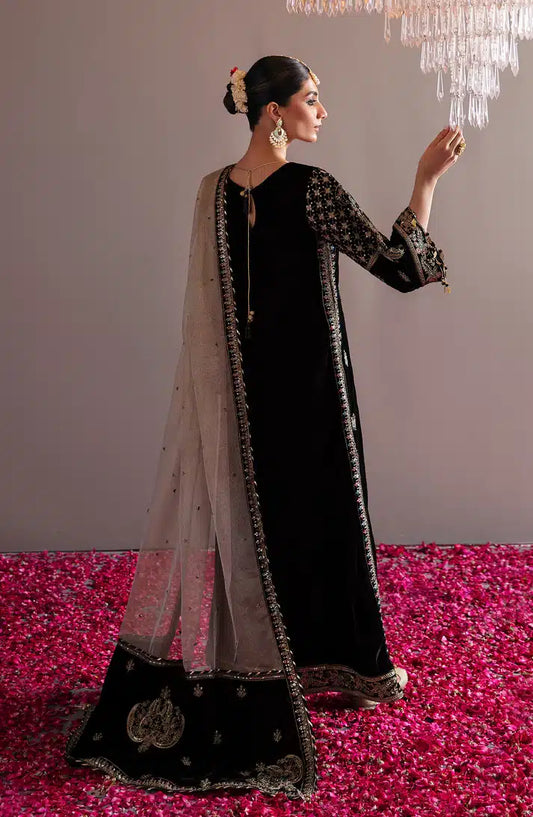 Emaan Adeel | Makhmal Velvet Edition 23 | MK-08 AQS - House Of Anaya