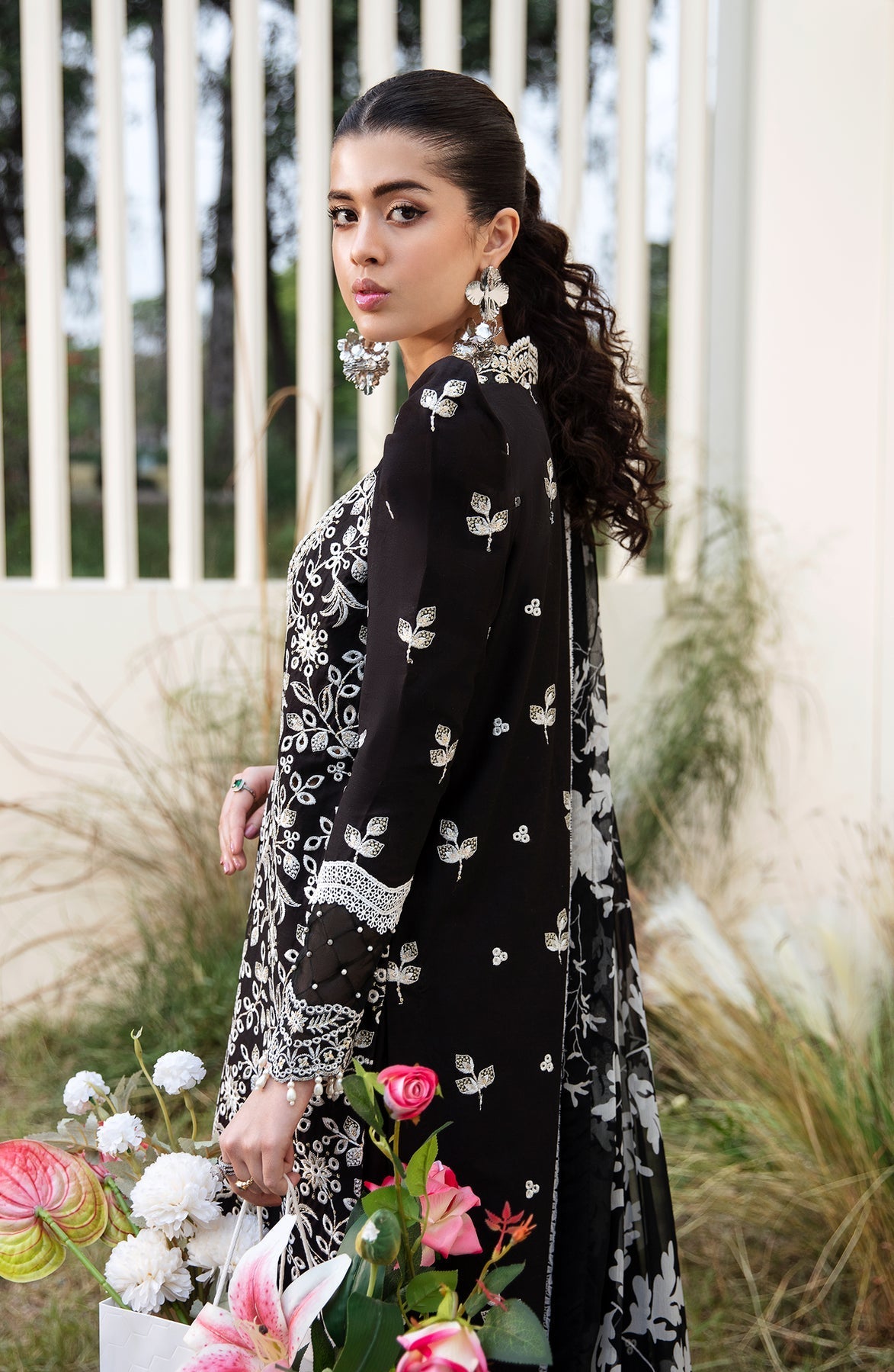 Zevk | Flora Festive Lawn | DUSK