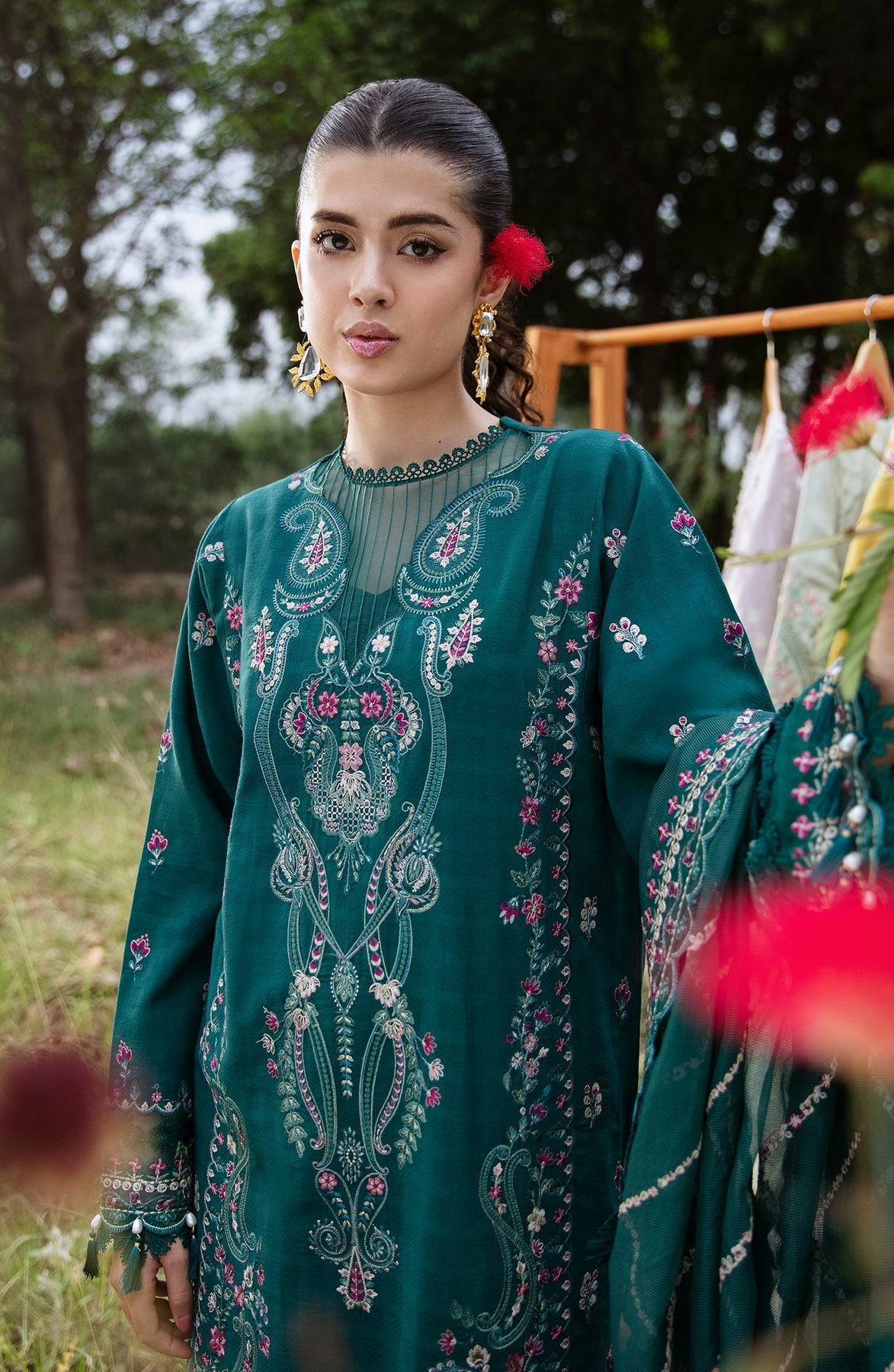 Zevk | Flora Festive Lawn | RELIC