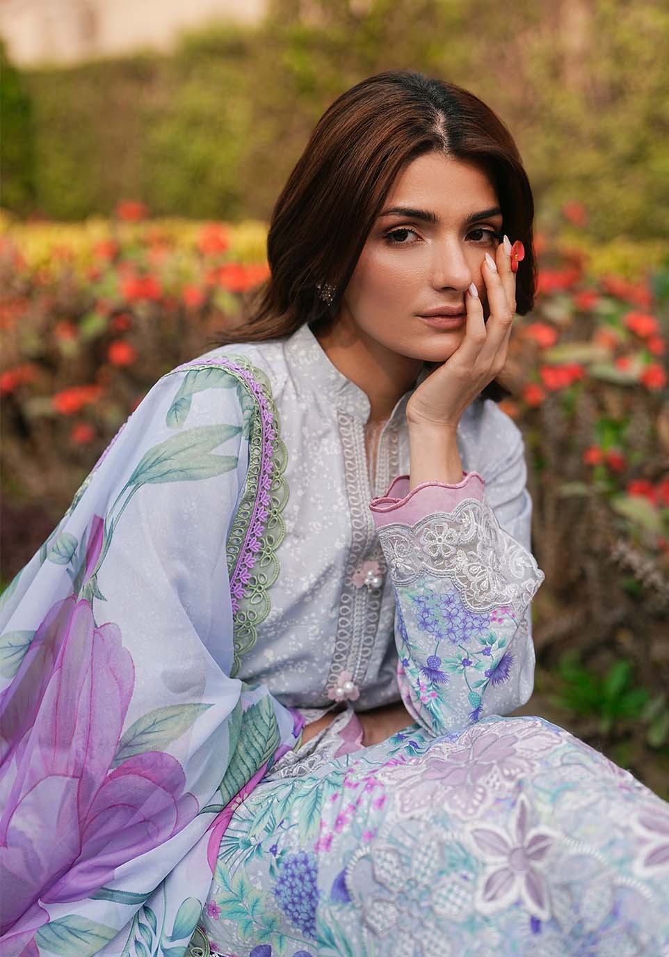 Zarqash | Luxe Lawn 26 | ZQL003