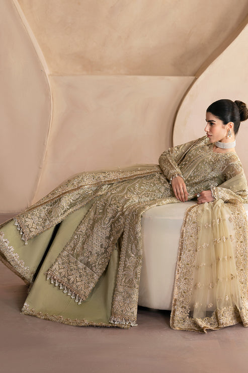 Emaan Adeel | Clay Couture | LUSTRE