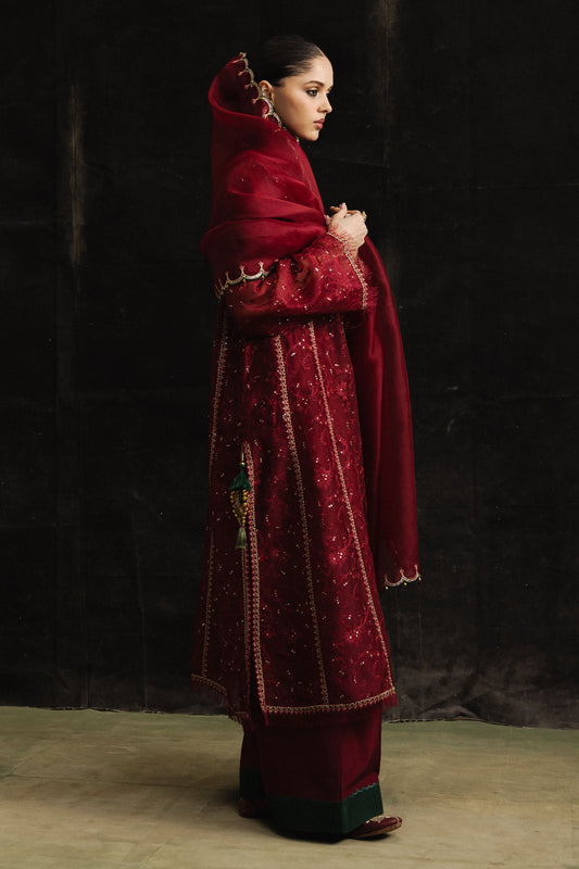 Zara Shahjahan | Studio Portraits | Baila