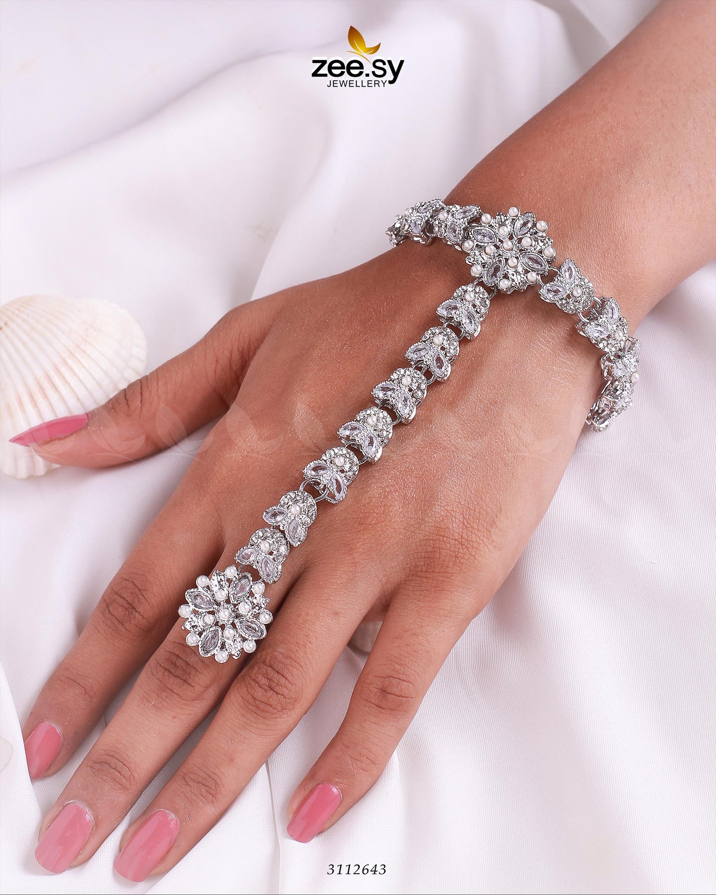 Bellflower Bracelet - Libasekhas