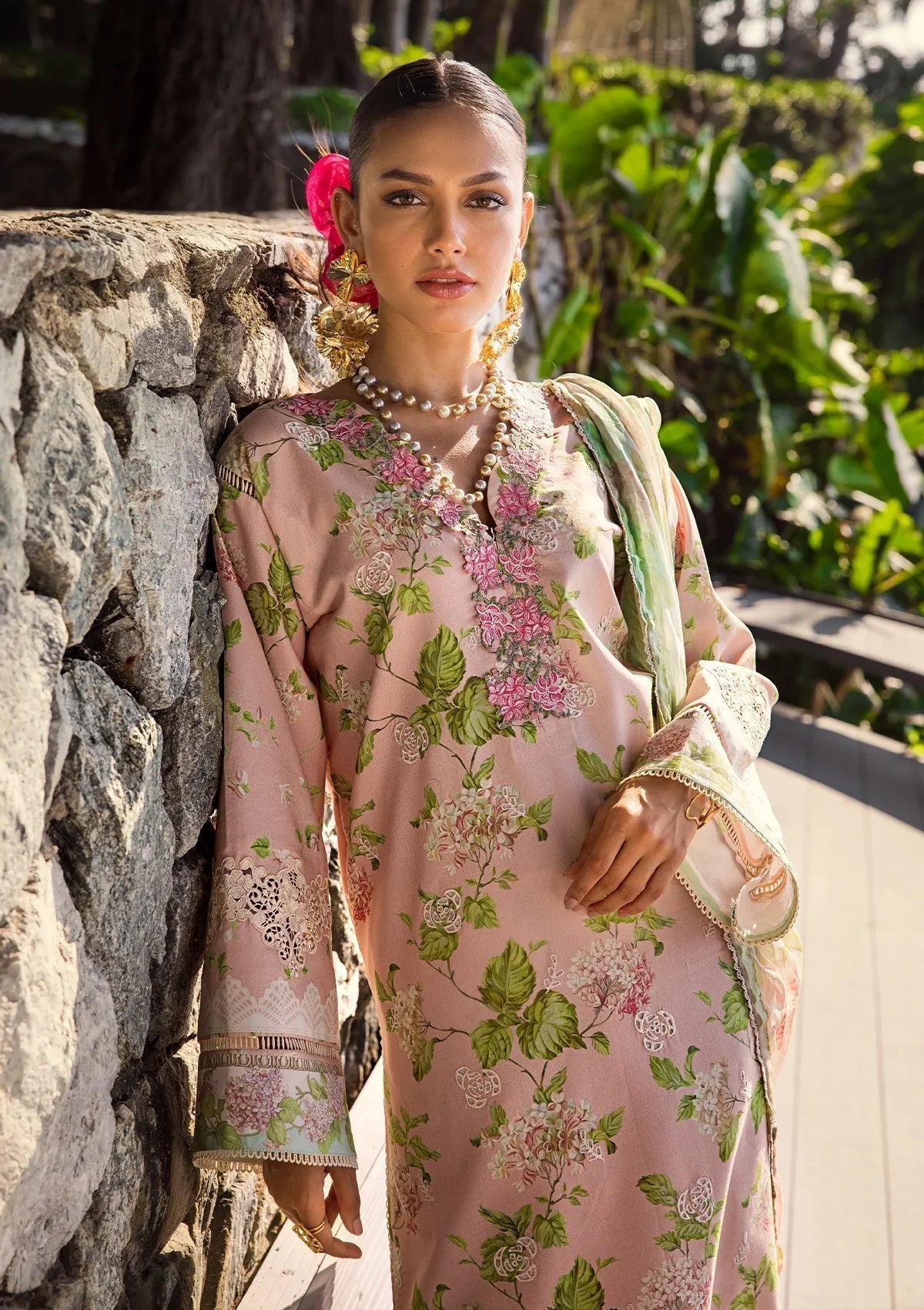 ELAF Signature Embroidered Lawn 3Pc Suit ESL-05B DELIGHT DRAPE
