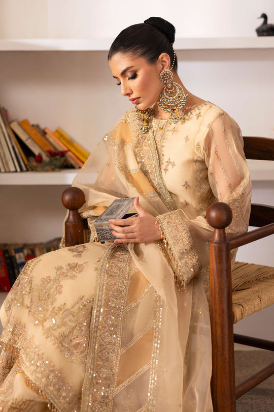 Naqshi | Pareezah Formals | Marve