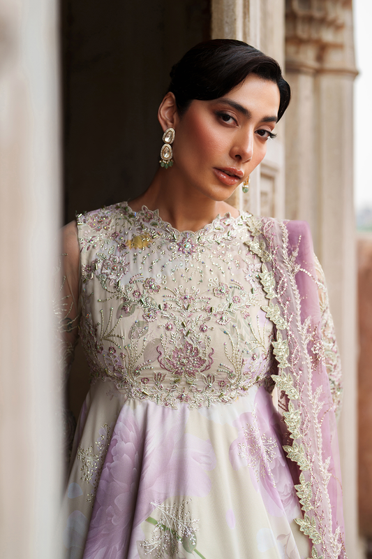 Iznik | Exclusive Formals | UE-546 Embroidered Chiffon