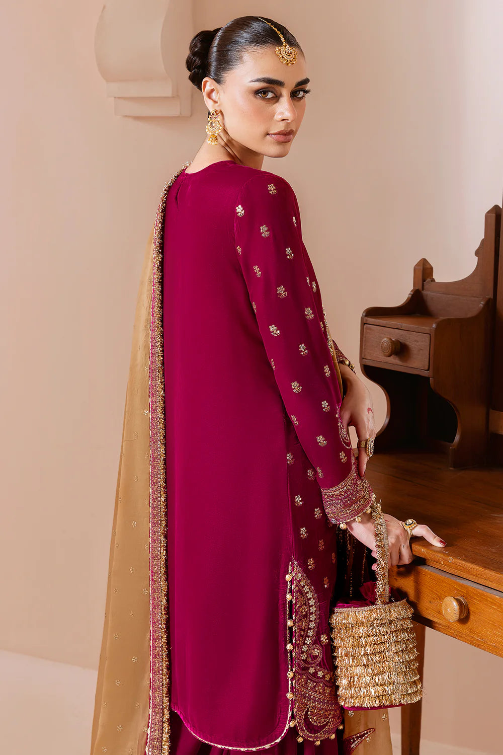 jazmin | Chandani Velvet Formals '25 | Embroidered Velvet Formal CVF D-11