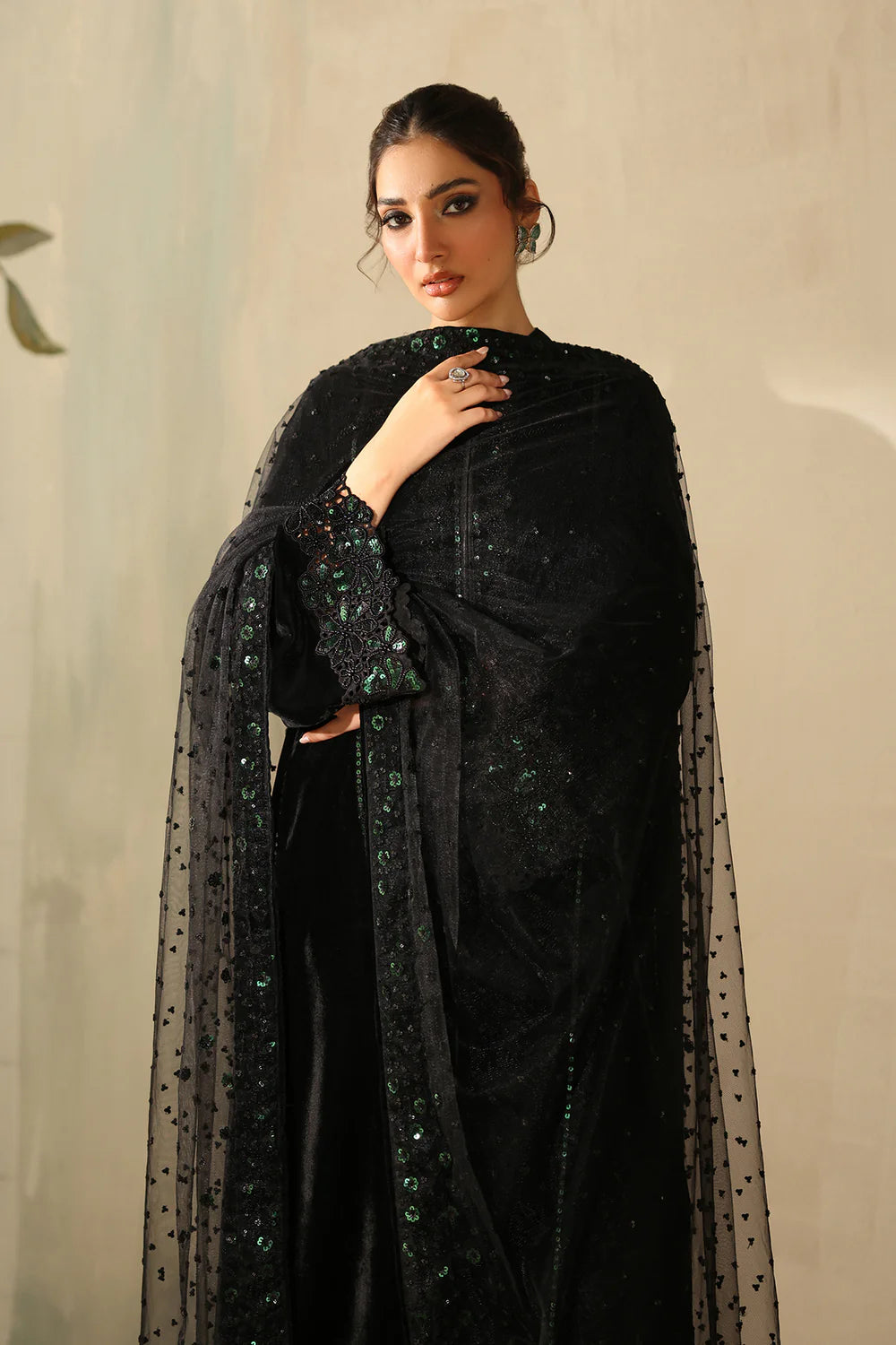 Baroque | EMBROIDERED VELVET | PR-1222