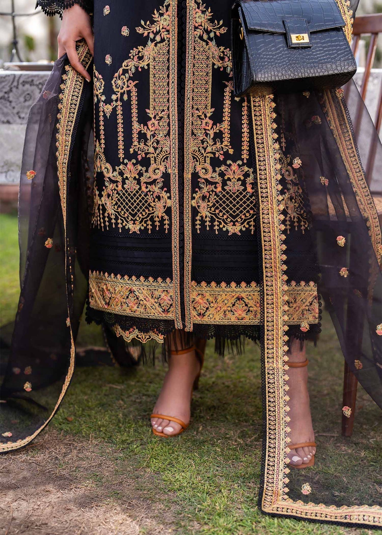 Akbar Aslam | Pret Lawn | HARMONIE