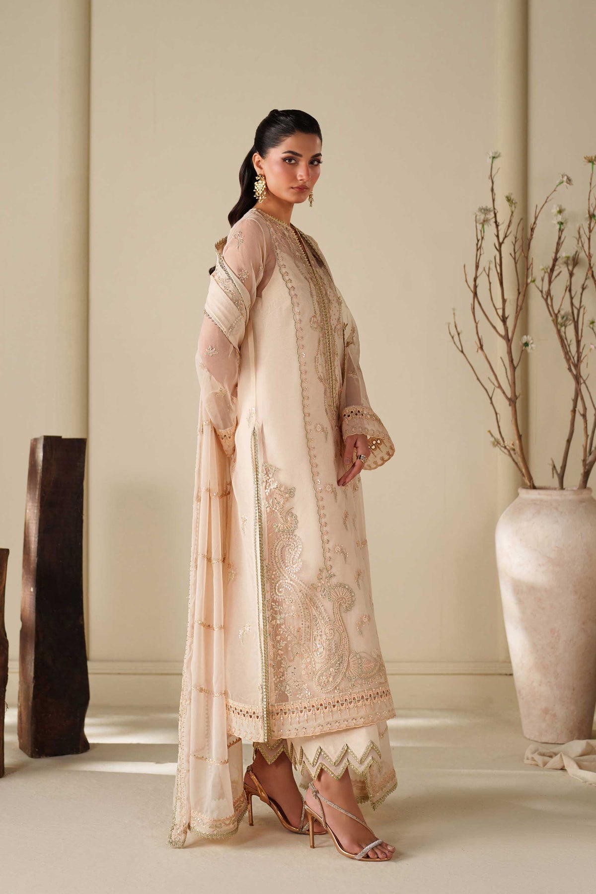Akbar Aslam | Formal Pret | Taupe
