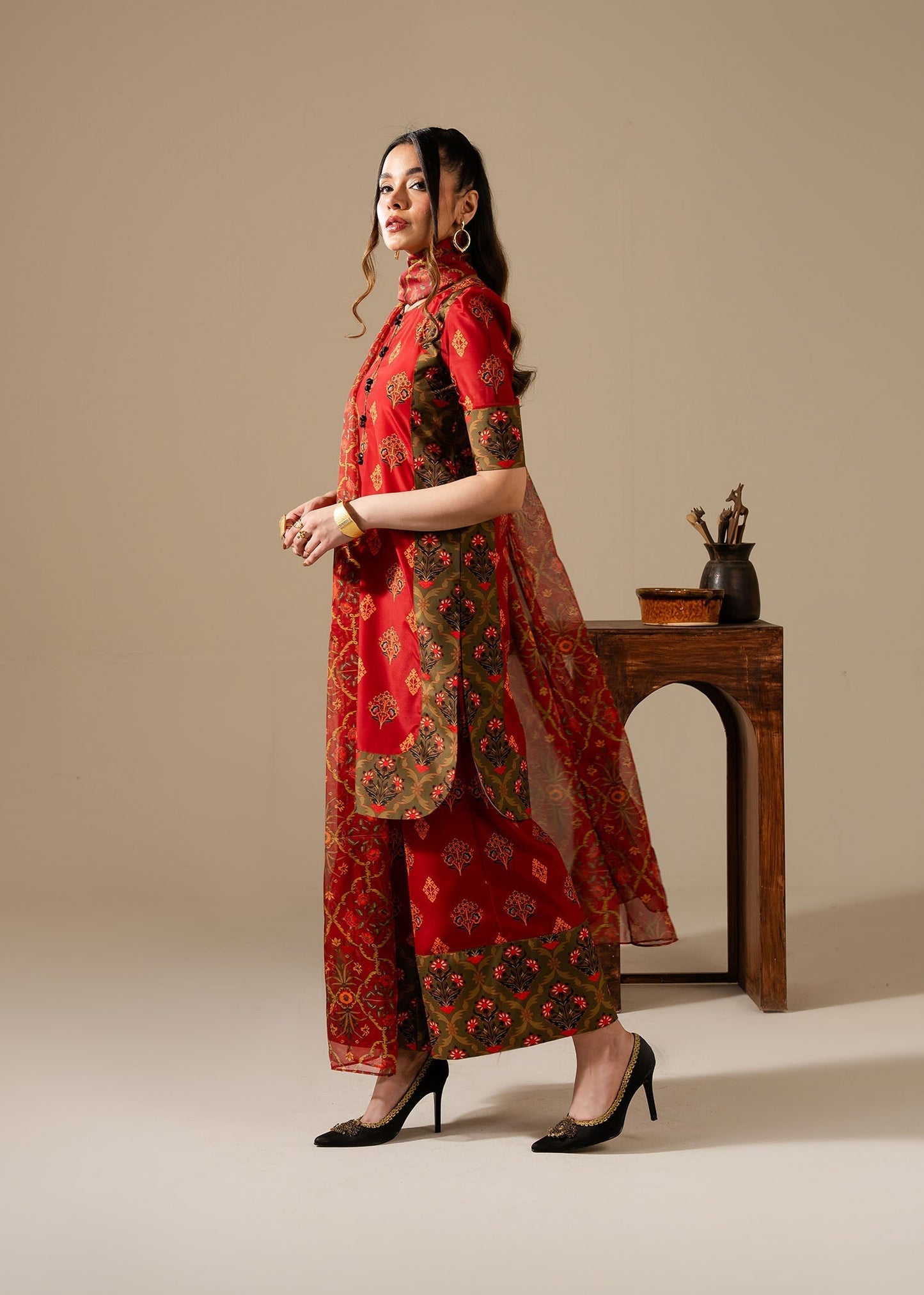 Maria Osama Khan | Retro Vol 3 | Bloom