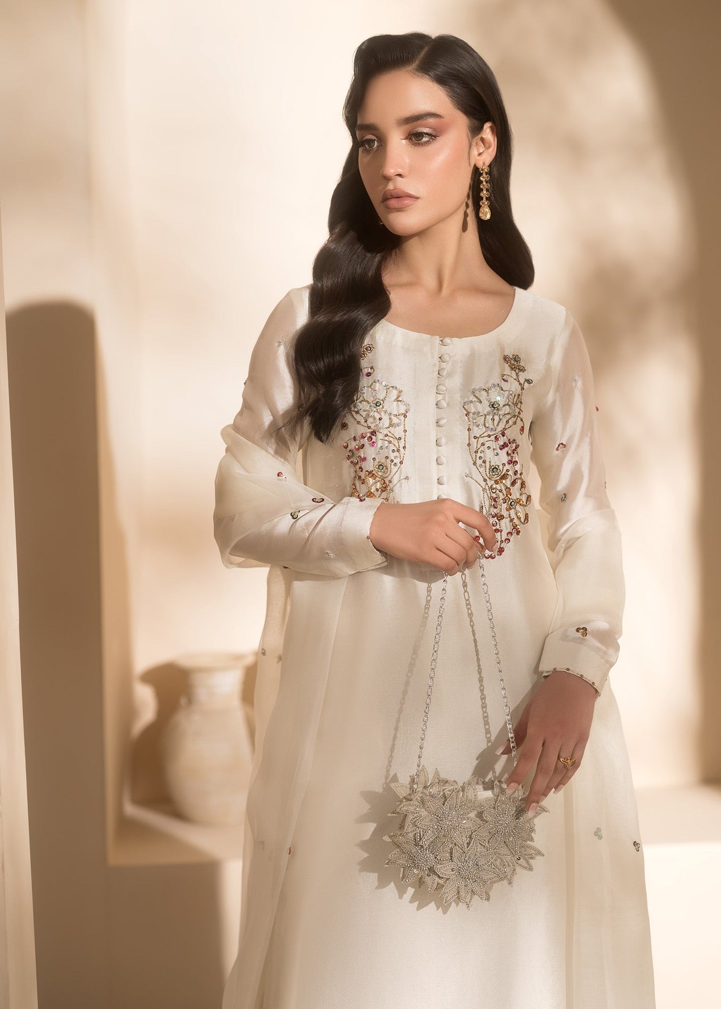 Mahum Asad | Breaking the Bar | Gloss