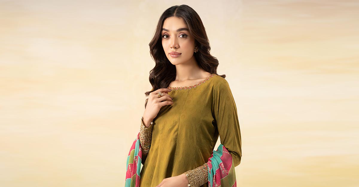 Maira B | Ready to Wear | DW-EF25-10