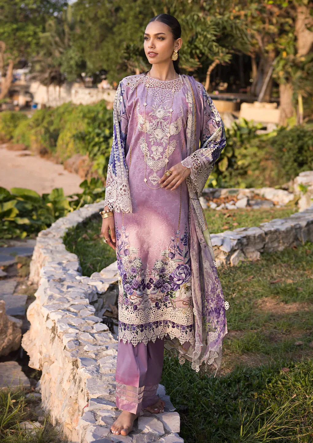 Elaf Premium | Signature Embroidered Lawn 24 | ESL-07A CUPID - House Of Anaya