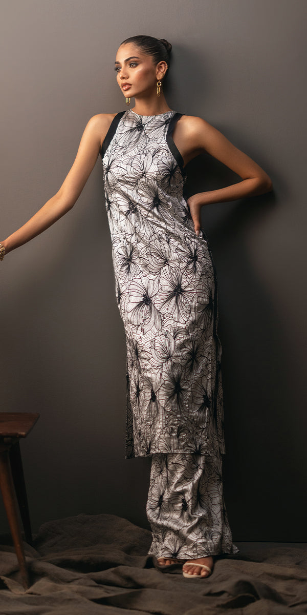 Erum Khan | Beyond Chic | Crown Jewel