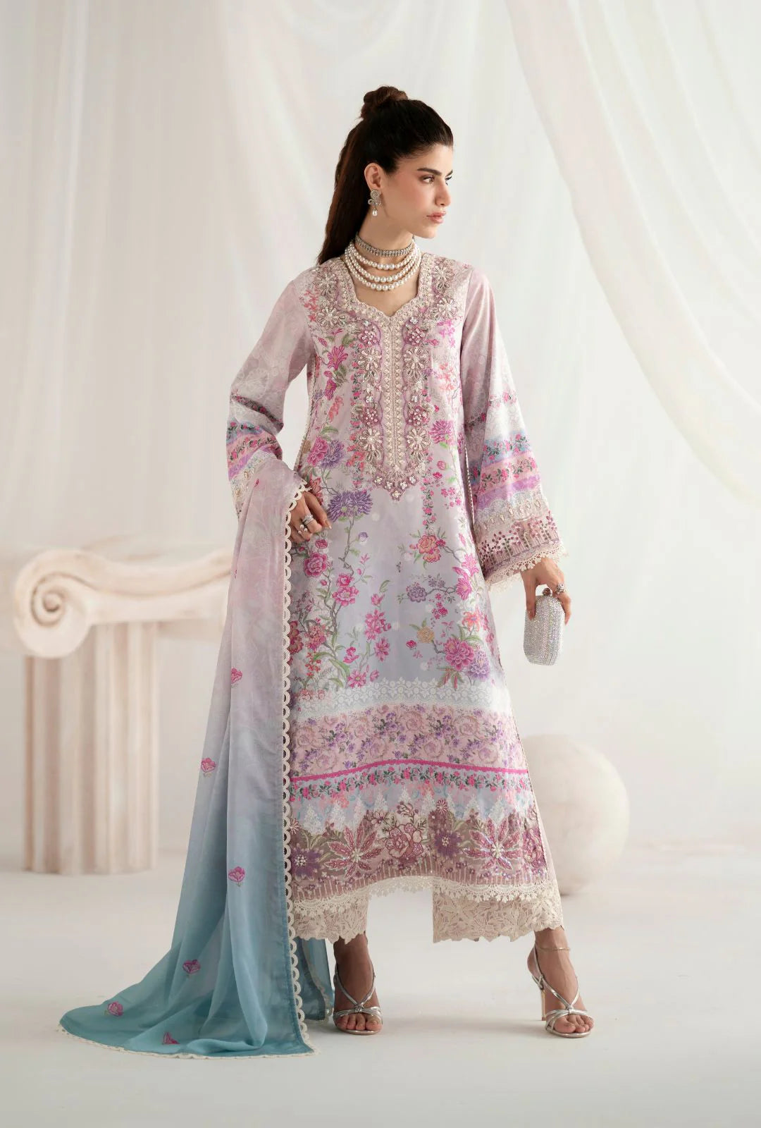 AJR couture | Garden Whisper | FLORIS