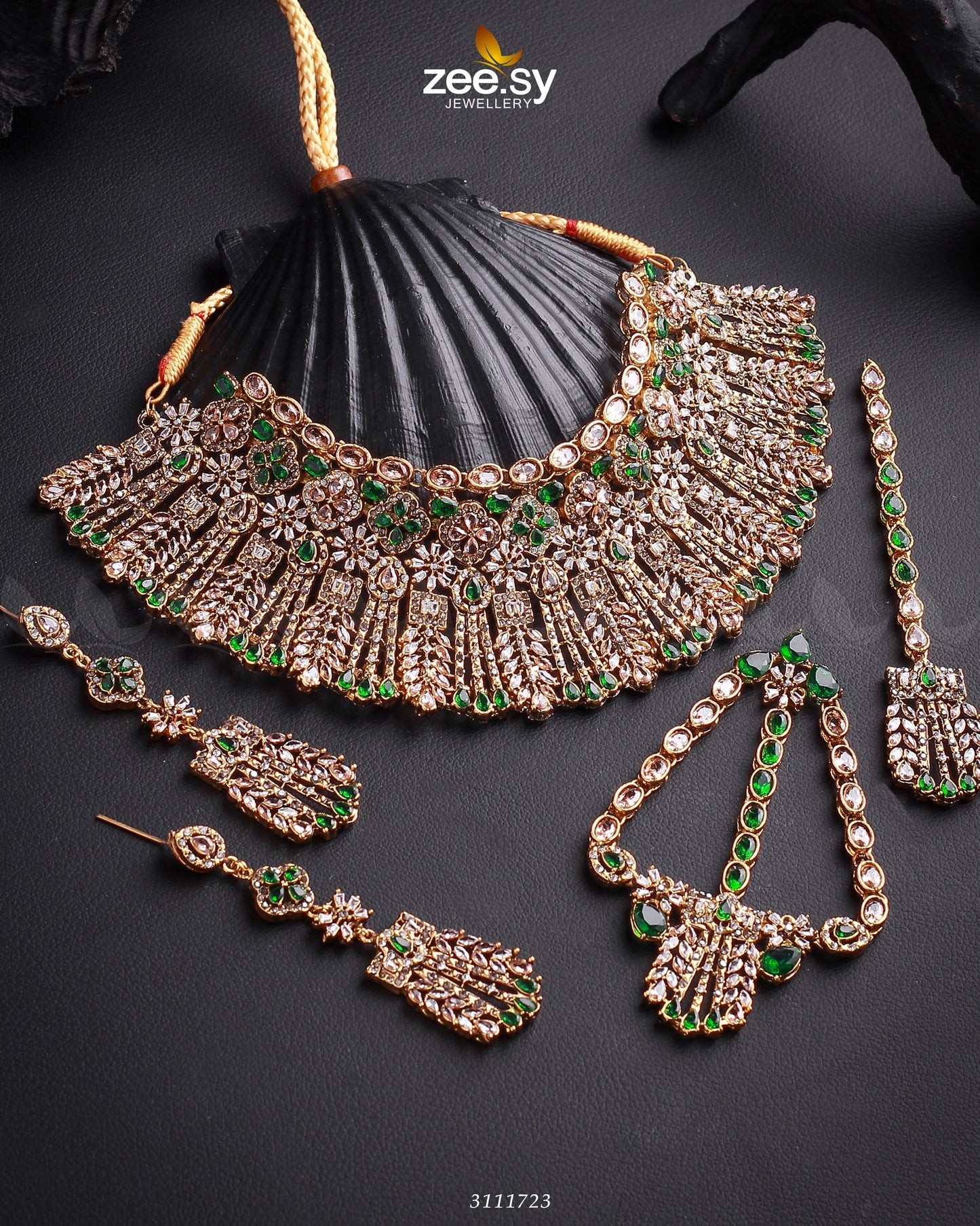 Momina Bridal Sets - Libasekhas