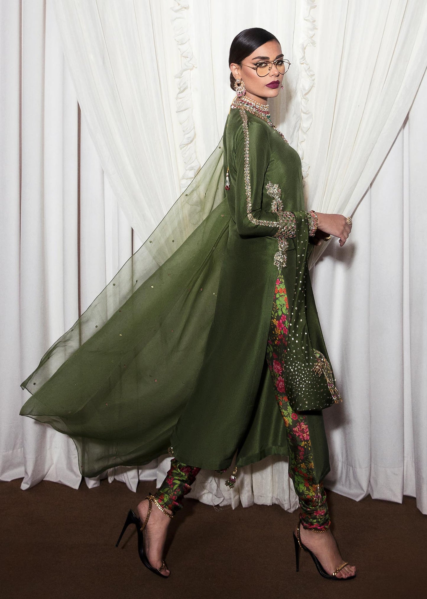 Hussain Rehar | Basic Not Basic | Zelen - House Of Anaya
