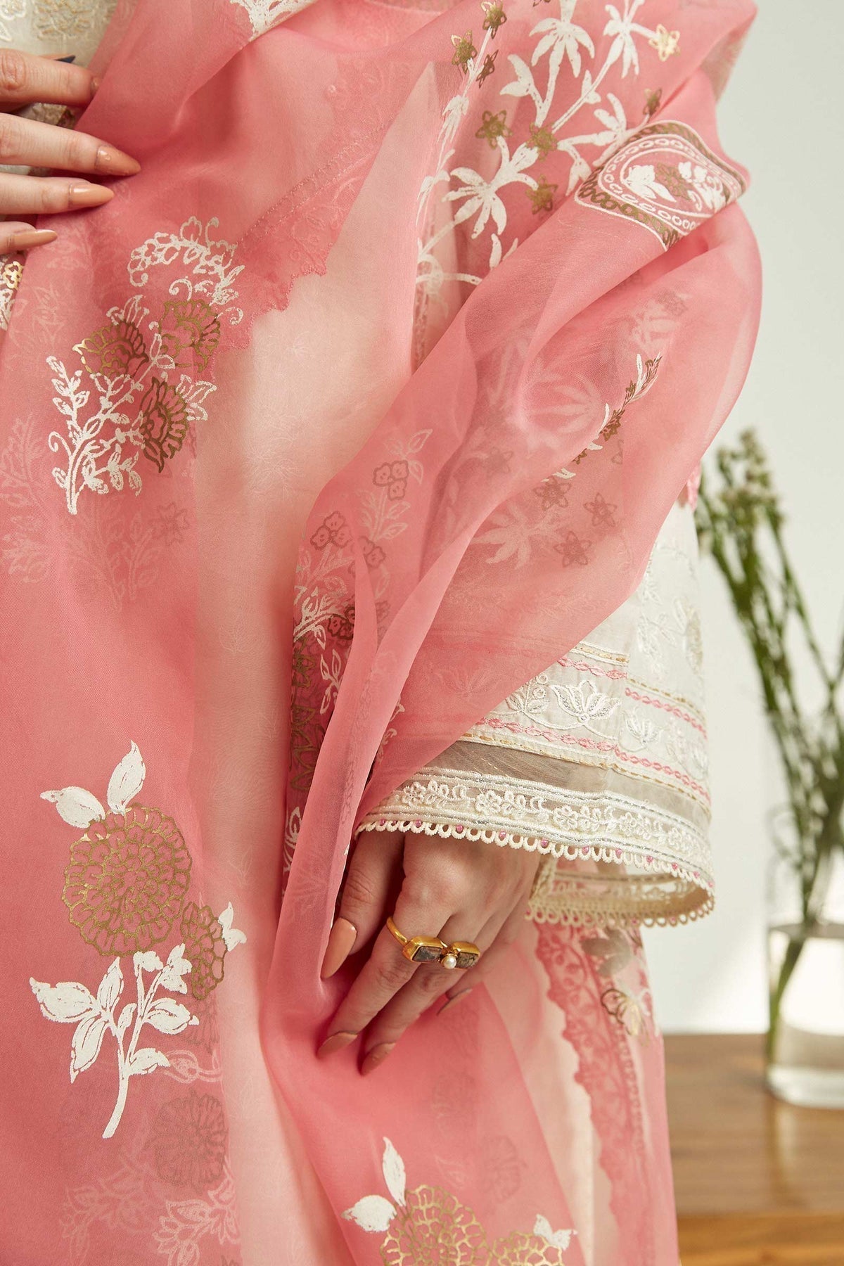 ZARA SHAHJAHAN-ZCE23-1B-COCO LAWN VOLUME ll 2023 - Riwayat-e-khas