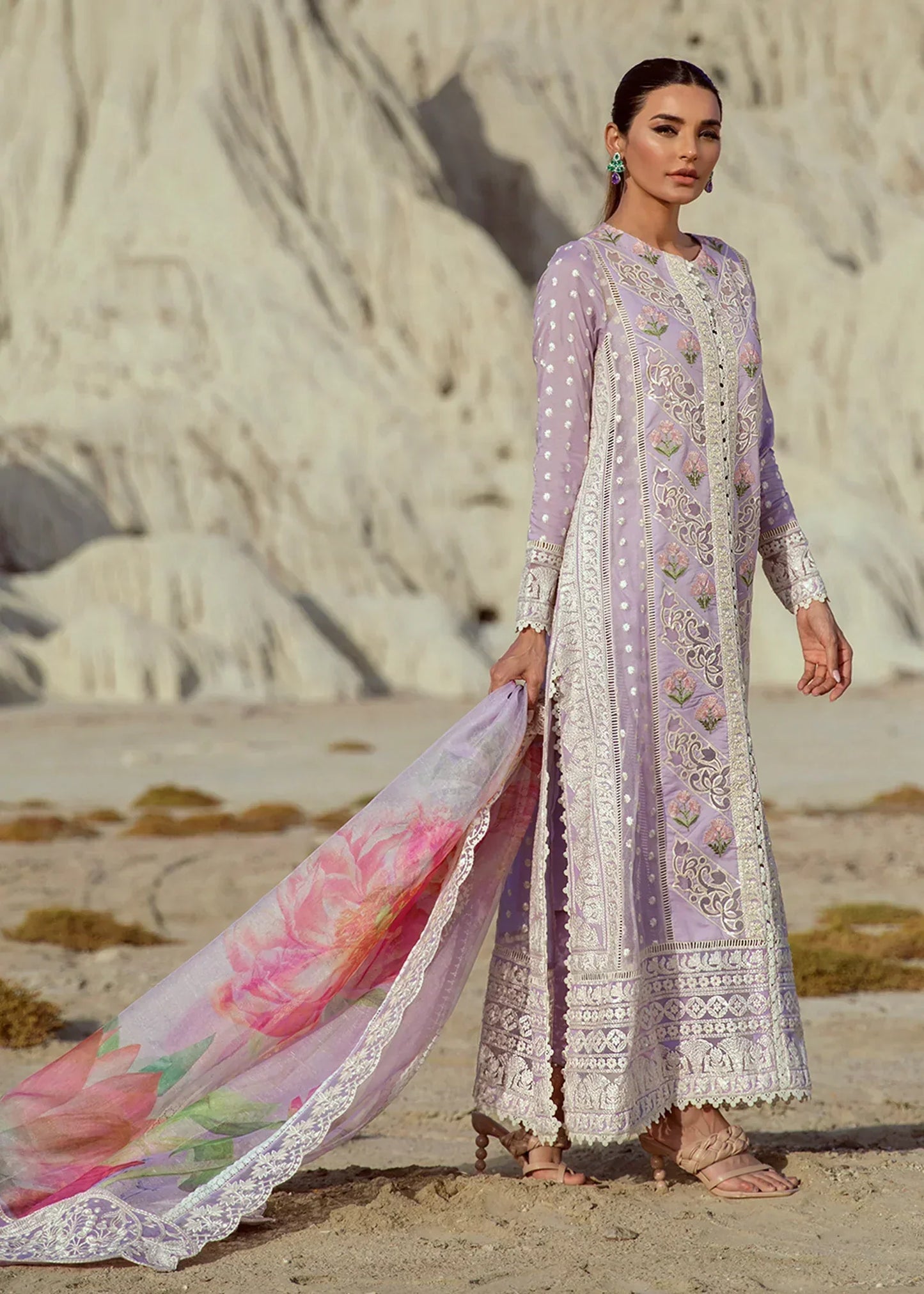 Crimson X Saira Shakira Lawn 2022 - D7 Chikkankari Reinvented A Amethyst - TC-140 - Riwayat-e-khas