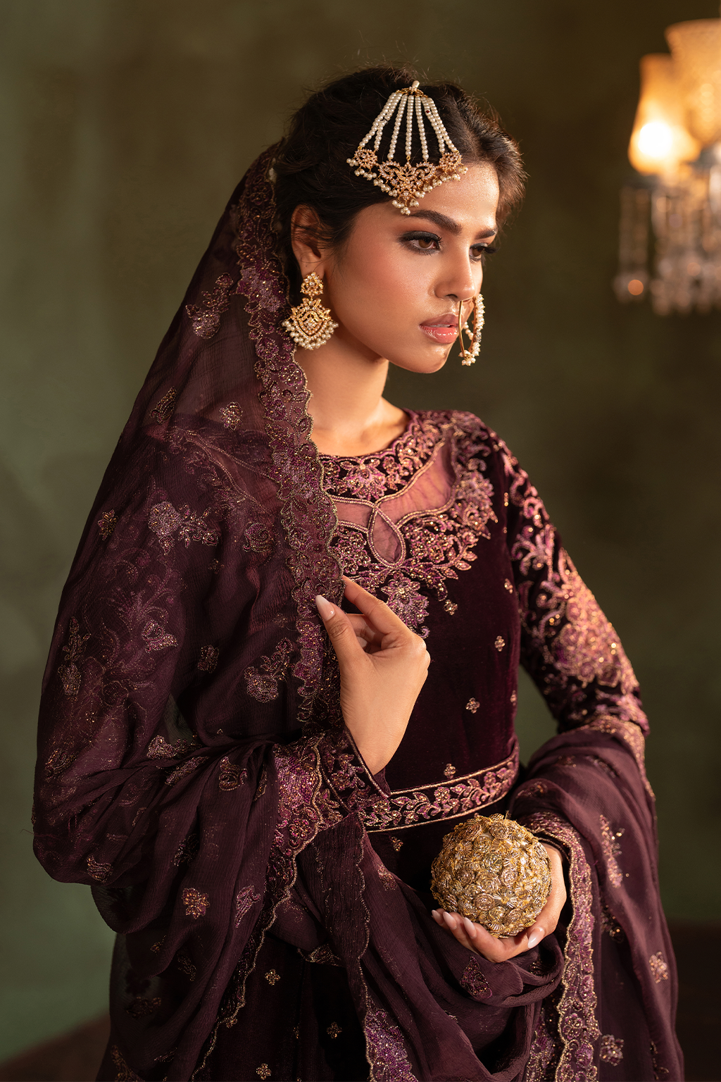 Iznik | Exclusive Velvet | IV-54 - House Of Anaya