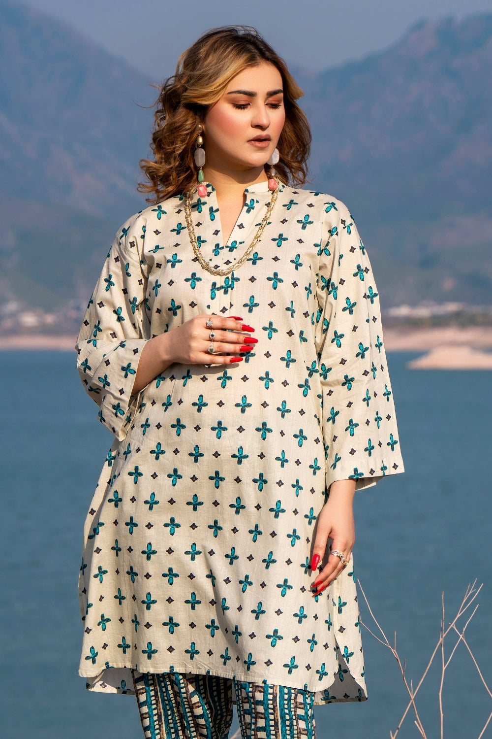 Ittehad | Embroidered Lawn | I-31 - House Of Anaya