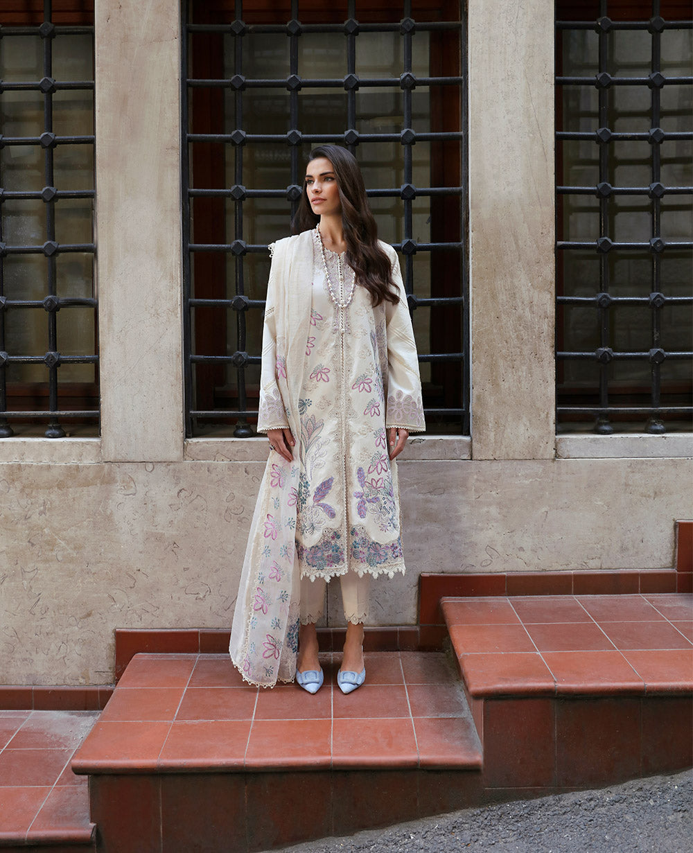 Republic Womenswear | Embroidered Pret 24 | Inéj (M-134)