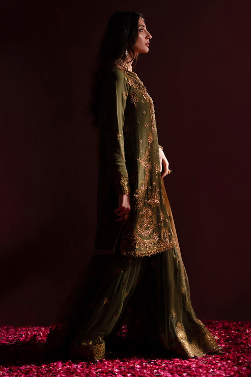 Emaan Adeel | Nooresha Formals 25 | Sunoora