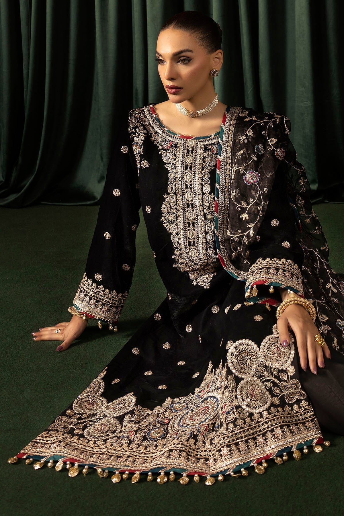 Motifz | Velvet Formals | 5098-FARZEEN