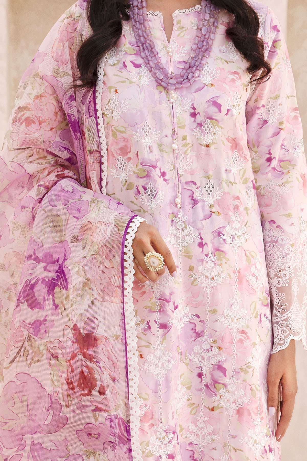 Motifz | Amal Luxury Lawn | 3738