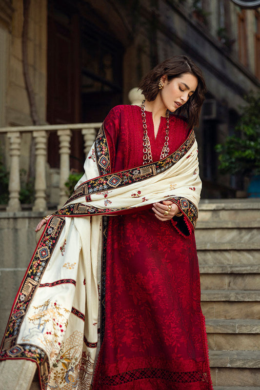 Mushq | Broadway Winter 24 | Flying Kiss - House Of Anaya