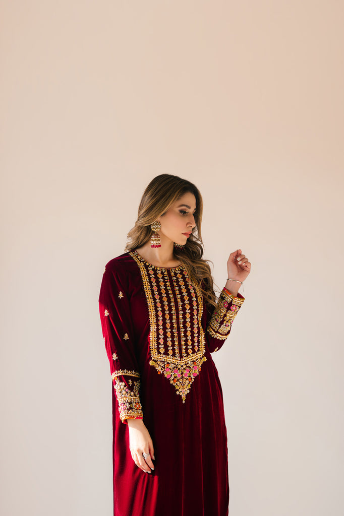 Sammy K | Velvet Festive Edit | Maroon Maxi velvet Outfit - House Of Anaya