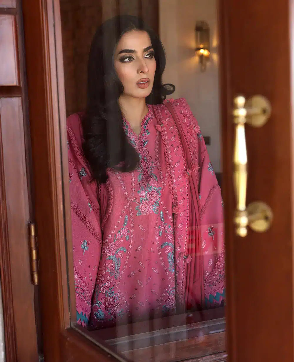 Republic Womenswear | Noemei Luxury Shawl 23 | NWU23-D5-A - House Of Anaya