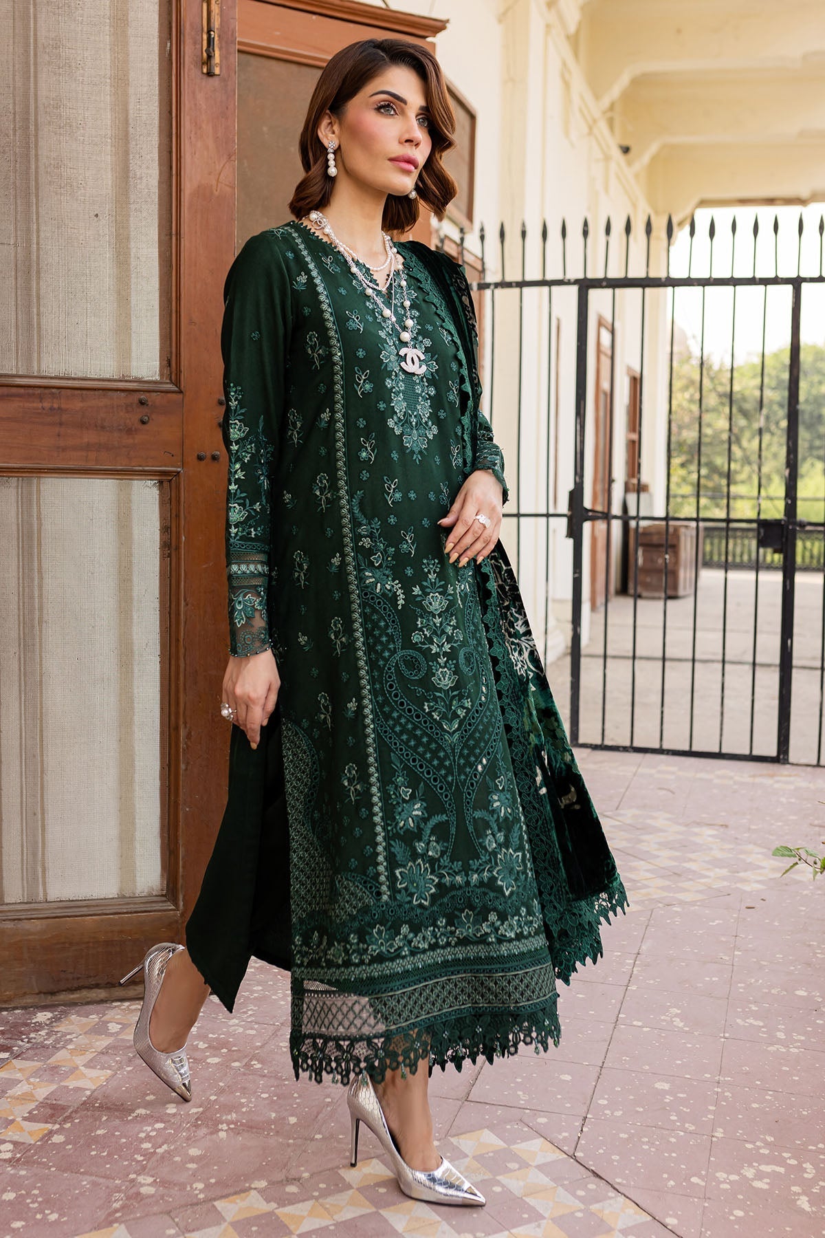 Nureh | Exclusive Shawls | NE-122
