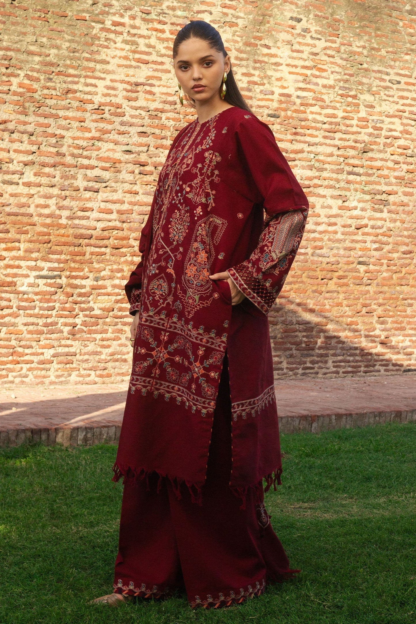 Zara Shahjahan | Winter 24 | RAHA-D8 - House Of Anaya