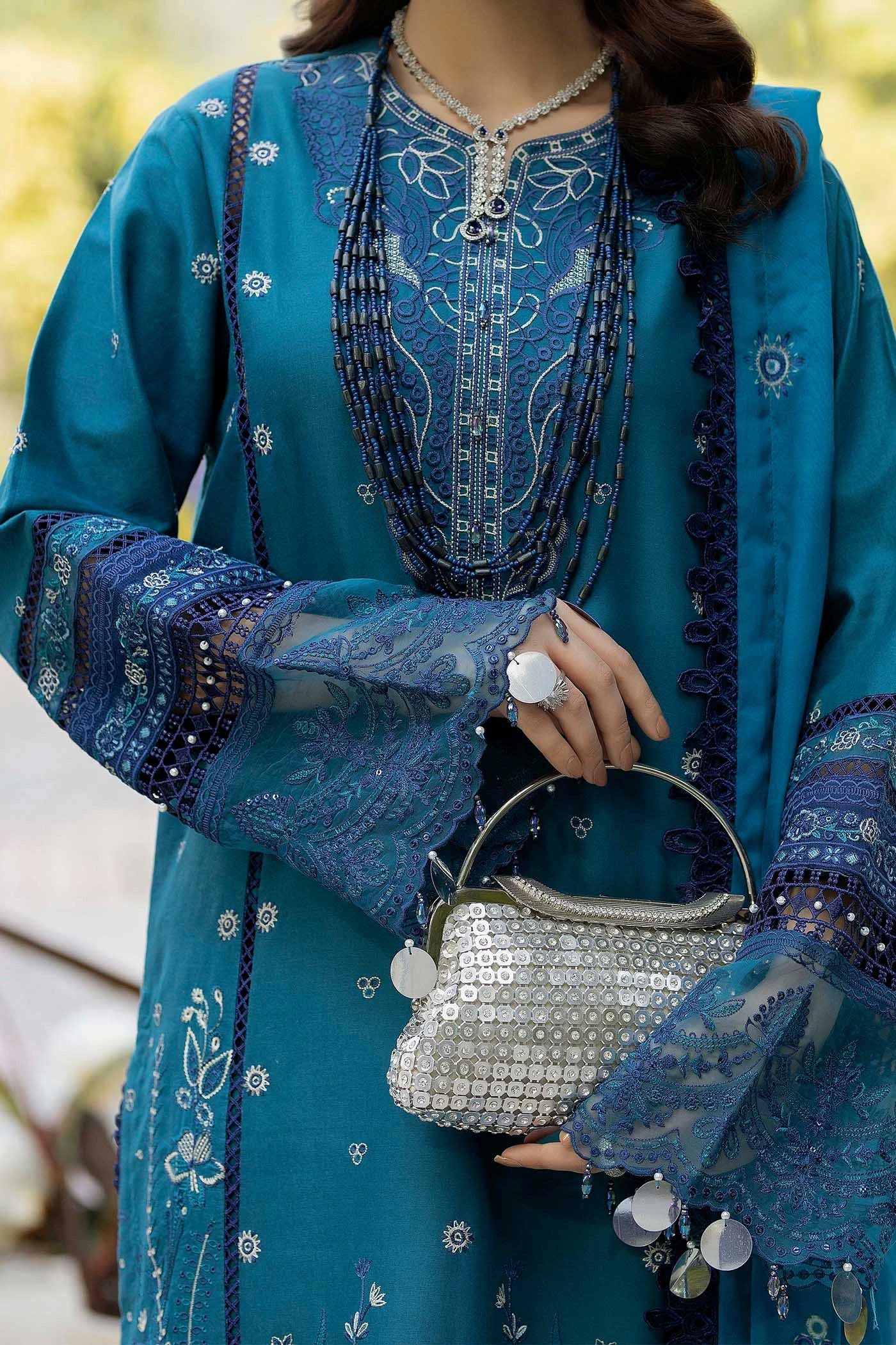 Adans Libas | SERENE LUXURY LAWN | SERENE 1749