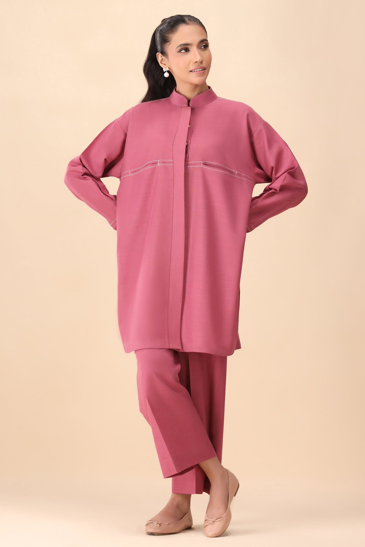 Zaha | Staples | FLEURIS (ZRW-21368)