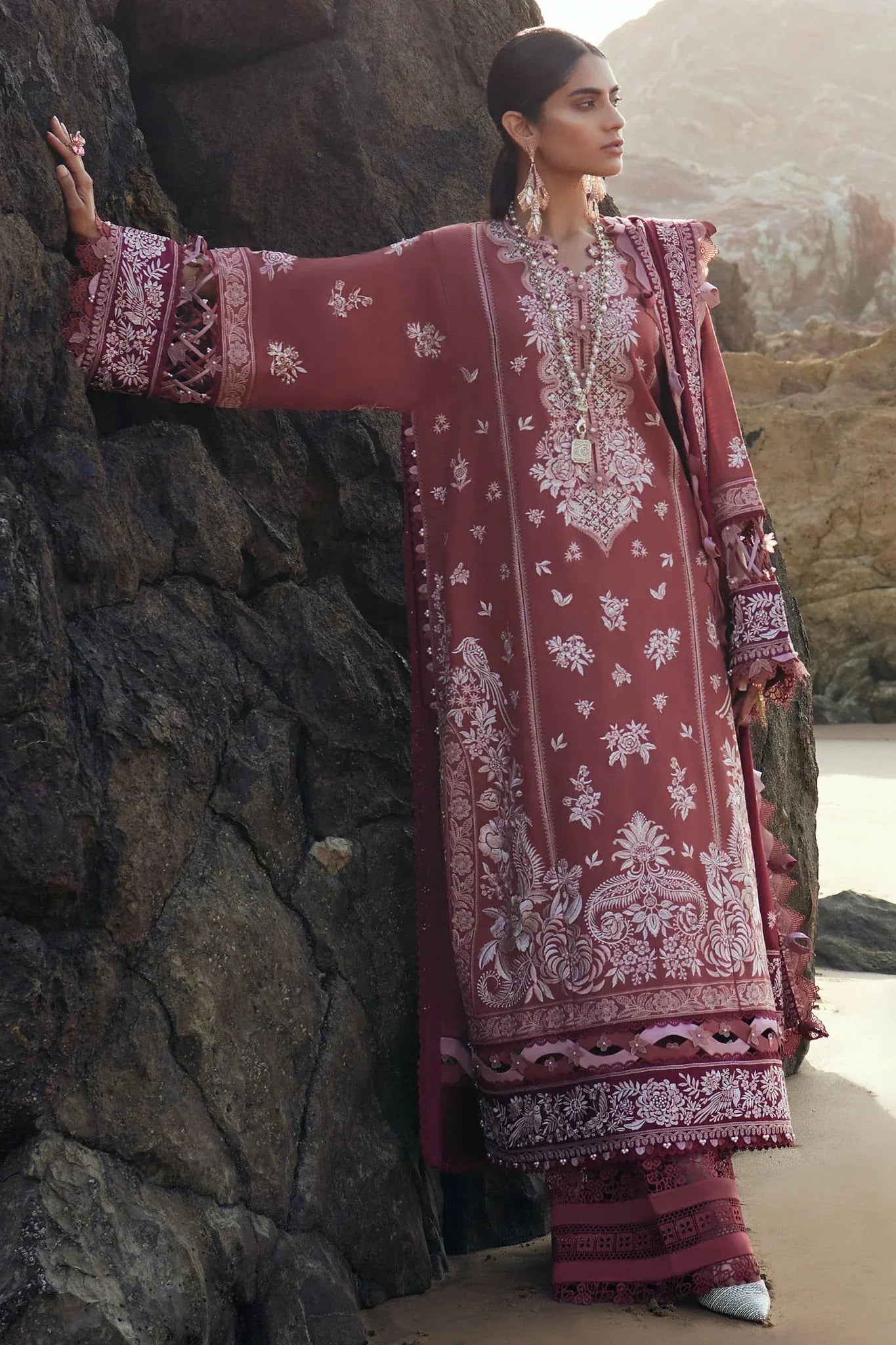 Elan | Winter 23 | ARSIA (EW23-07) - House Of Anaya