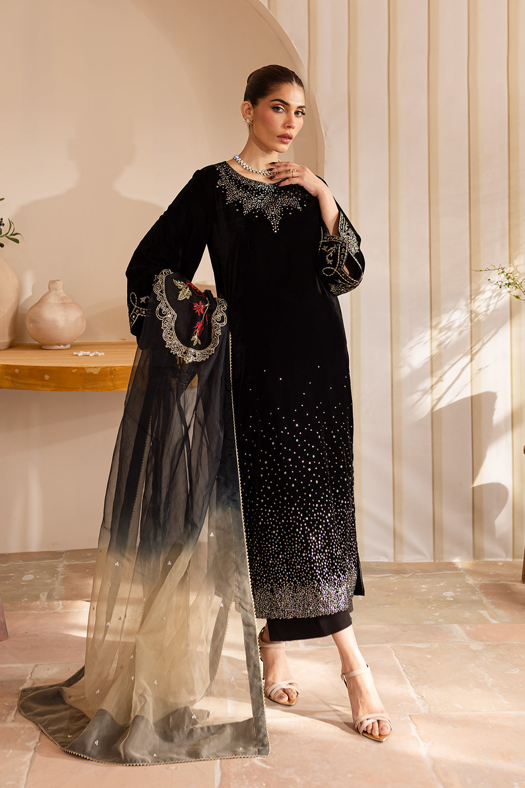 Vanya | Velvet Formals 24 | KV-51 - House Of Anaya